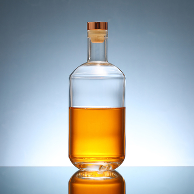 ウィスキーとウォッカのための透明の円形ガラスボトル 200ml 375ml 500ml 750ml 1000ml