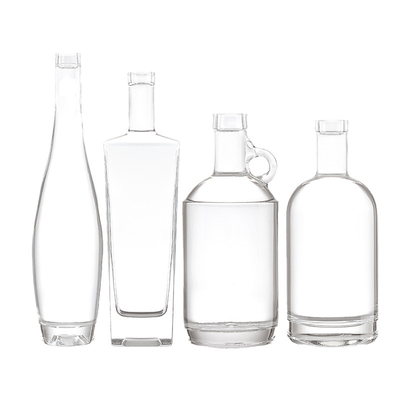 750ml オーダーメイド ガラス ウィスキー ボトル 内側に彫刻され,受け入れられる顧客のロゴ