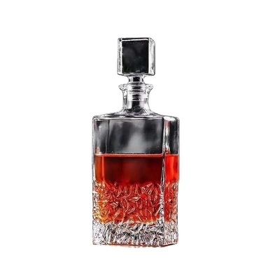 750ml クリアスピリット ガラス ウォッカ ボトル 空のダイヤモンド形ジンのボトル