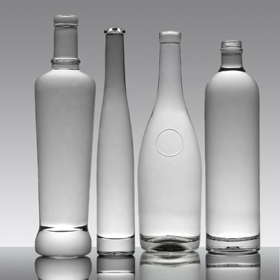 750ml ガラスの酒瓶 メタルラベルのOEM/ODMは許容されます ラム ウイスキー ウォッカ