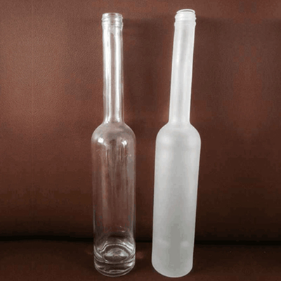 750ml クリアグラスボトル ウイスキー用のスーパーフリントガラス材料から作られています