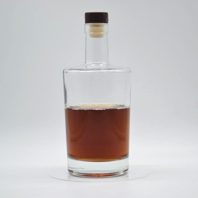 コラー素材 スーパーフリントガラス ウォッカやウイスキーなどのアルコール飲料のための700mlスカルのボトル