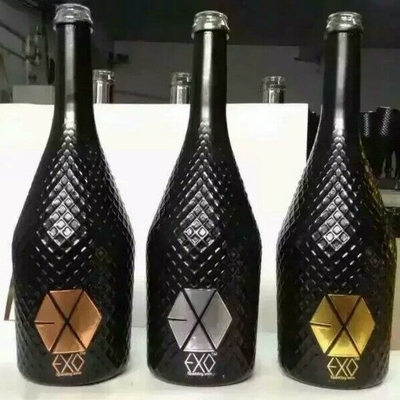 750ml ブラック・レーベル・ウイスキー・グラスボトル