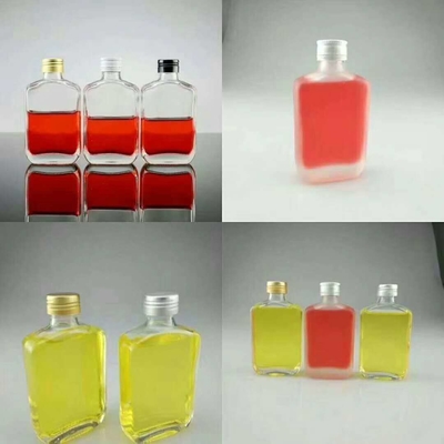 オーダーメイド 50ml 100ml 再充填可能な香水のためのスプレーガラスドロッパーボトル OEM 受け入れ