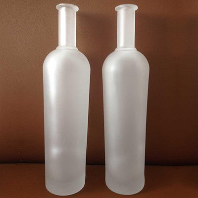 500ml カスタムスクリーンプリント フロストクラウン ロイヤルウイスキー ウォッカ ジン ガラスボトル コルク付き