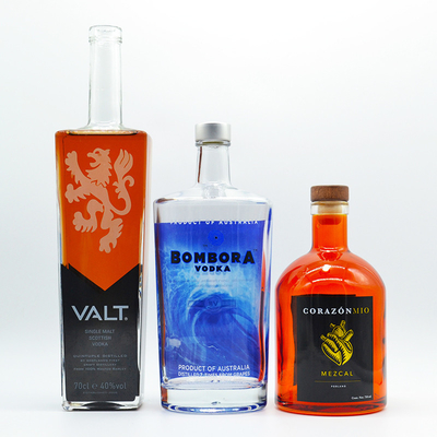 工業飲料 グラスボトル 700ml デカル表面とマットブラック仕上げ