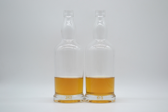 テキラ・ウイスキー・ブランデー 750ml 500ml 1000ml 用のカスタマイズされた透明ガラスワインボトル