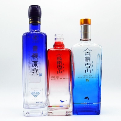 テキラ・ウイスキー・ブランデー 750ml 500ml 1000ml 用のカスタマイズされた透明ガラスワインボトル