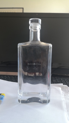 クリスタルホワイト素材 グラスボトル 500ml 酒類 ジン ラム ウォッカ ウィスキー