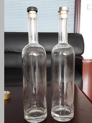 ウイスキー/ブランデー/ヴォッカ用 高さ薄い酒類ガラスボトル