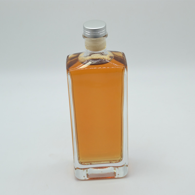 高石灰ガラス素材 500ml クリア 空白ウォッカ ガラスボトル コルク 750ml