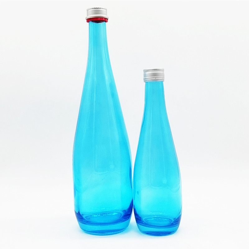 350ml 750ml 透明ガラス水瓶 スーパーフリントガラス材料のためのカスタムカラースプレー